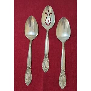 Oneida‎ Community COUNTRY LANE/BALLAD Serving Spoons (3) 1 Slotted, 2 Solid